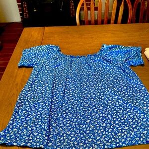 Blue and White Relaxed Puff Sleeve Top